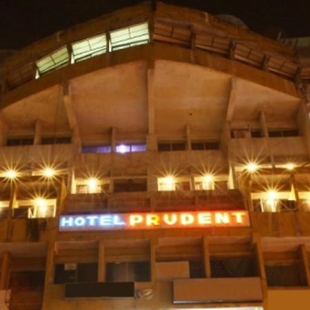 Hotel Prudent Vadodara Zewnętrze zdjęcie